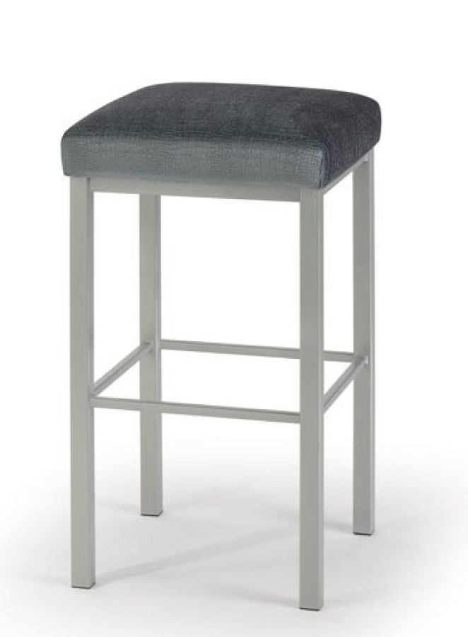 Day : barstool