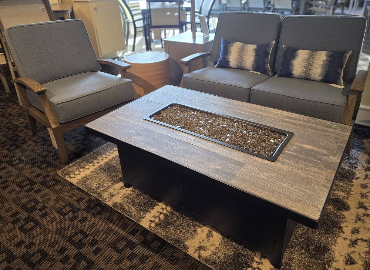 Frontier Deep Seating w Firepit : outdoor-patio