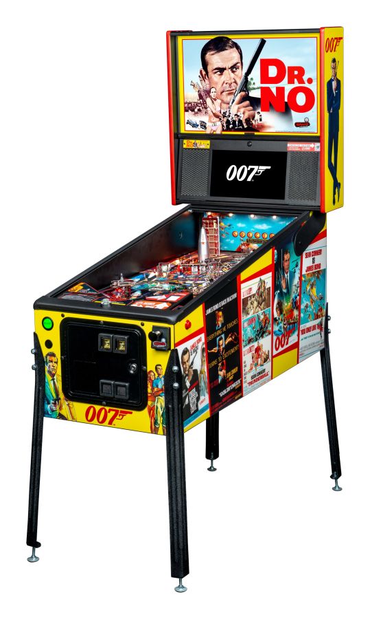 James Bond PRO Pinball Machine : game-room
